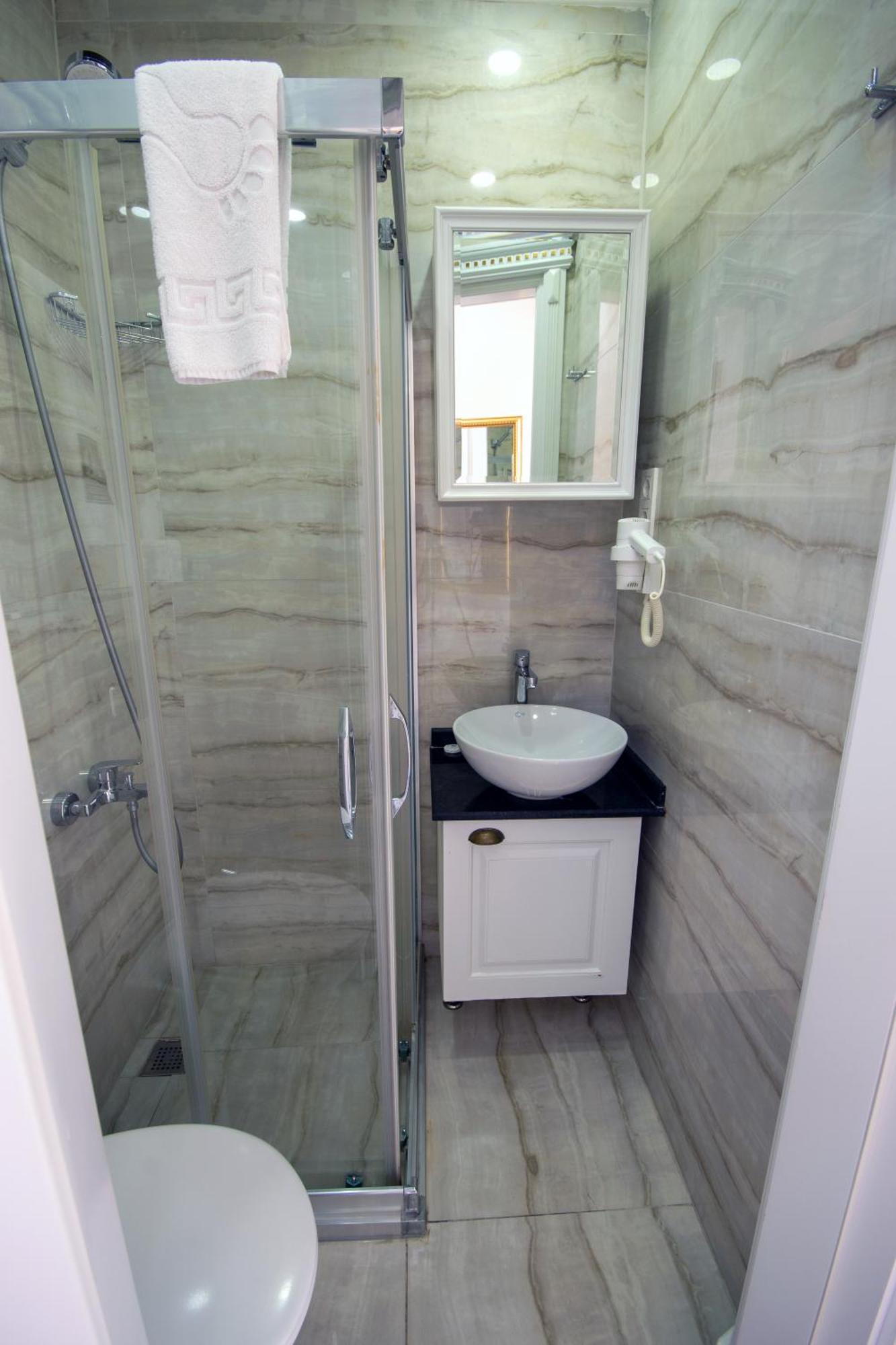 IQ Hotel Galatasaray Istanbul Bagian luar foto